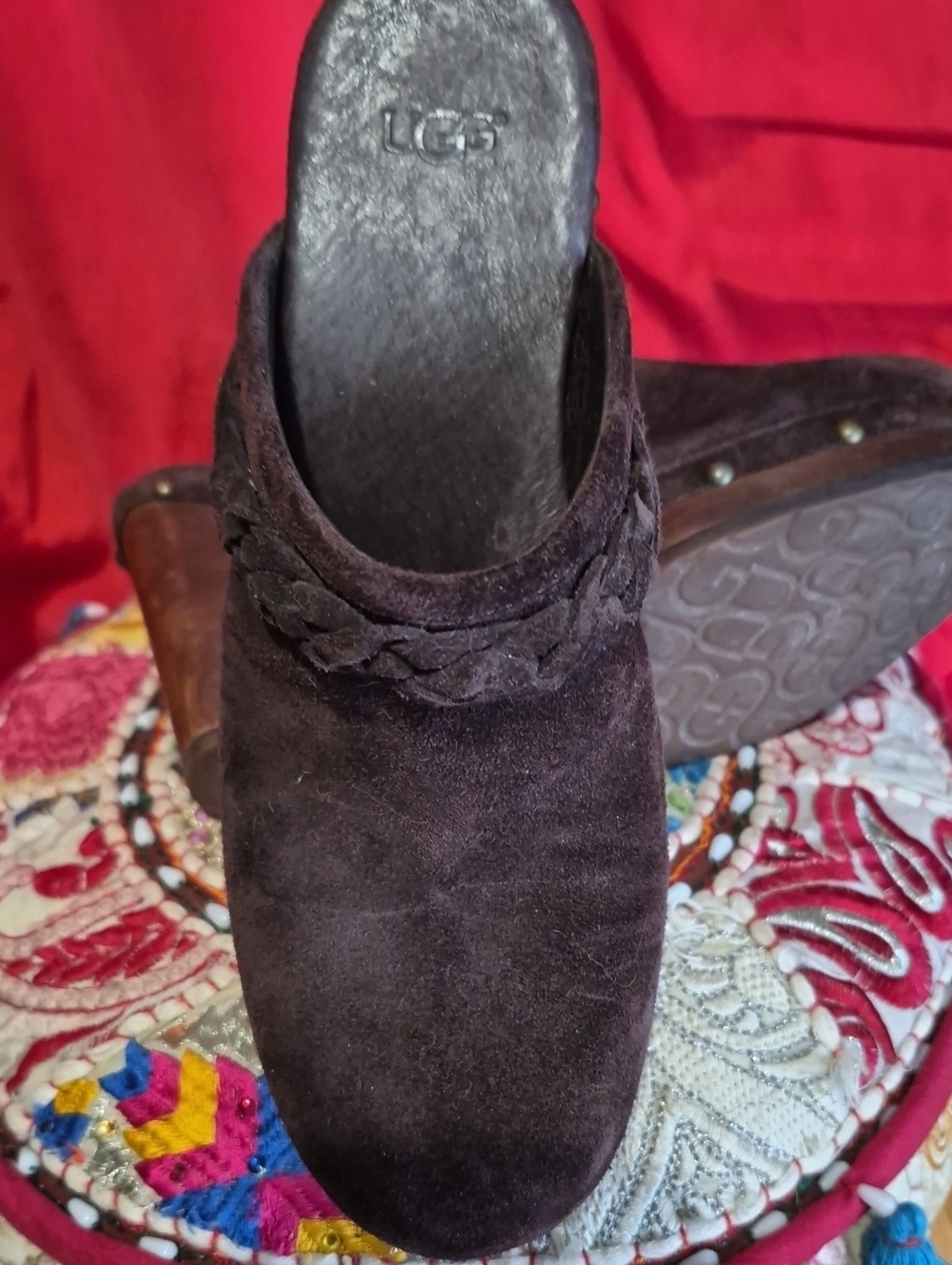 UGG Clogs - Picture 7 of 10